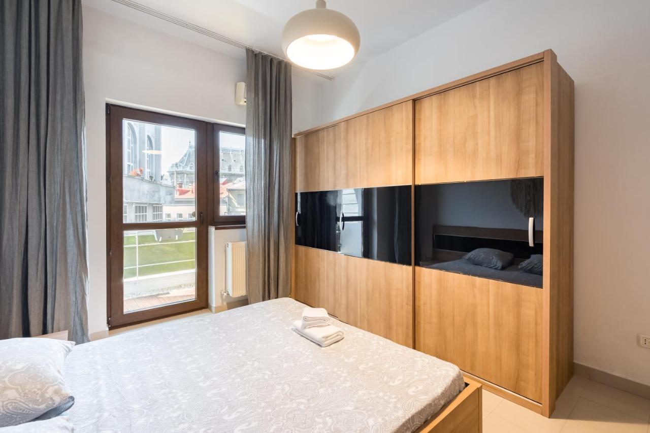 Modern & Spacious Apartment - Prime Location Near Bucharest'S Old Town מראה חיצוני תמונה